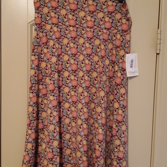 LuLaRoe Azure Skirt - Picture 1 of 3